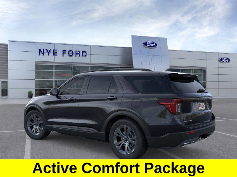 2026 Ford Explorer photo 3