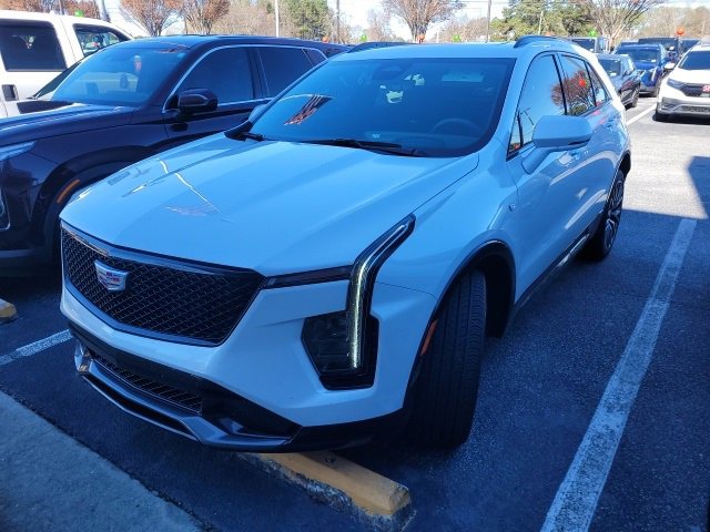2024 Cadillac XT4 Sport's photo