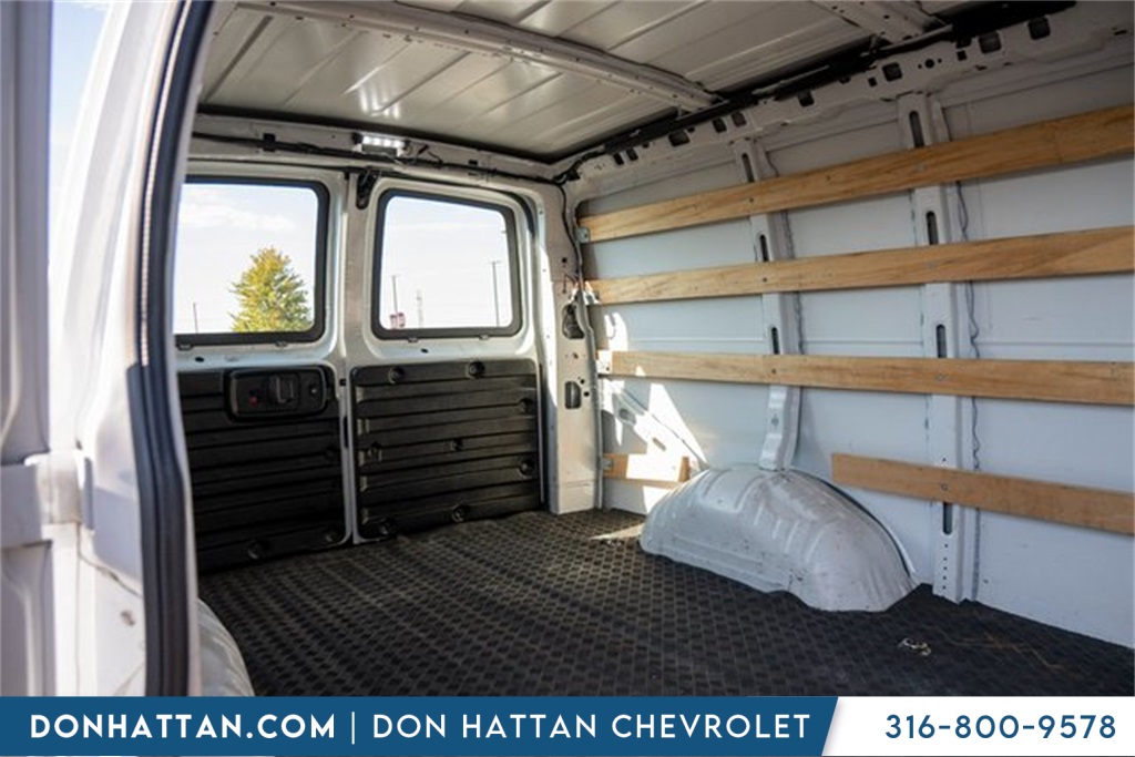 2023 Chevrolet Express 2500 Work Van photo 17