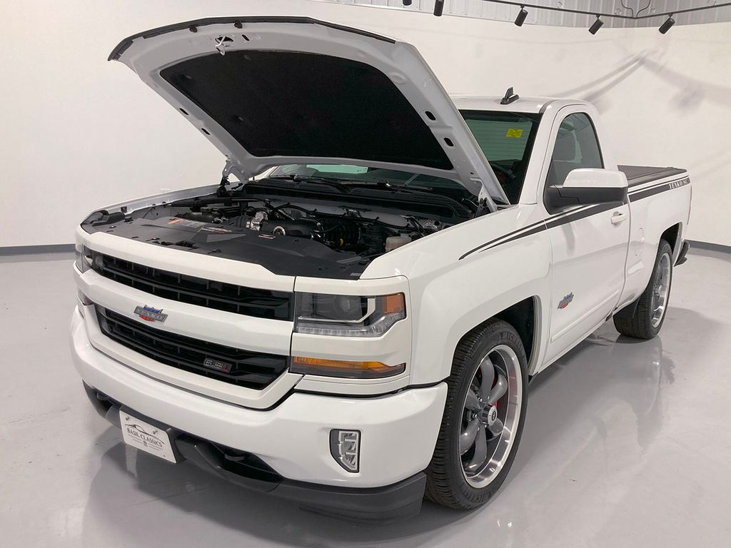 PreOwned 2018 Chevrolet Silverado 1500 LT 2D Standard Cab in