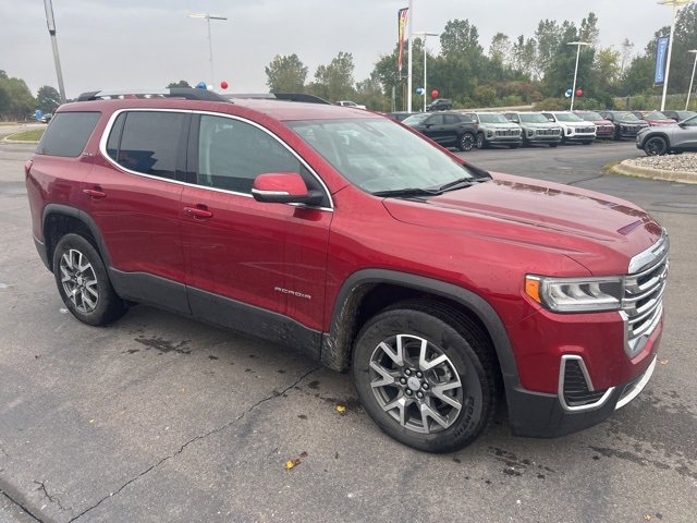 2023 Gmc Acadia SLE photo 3