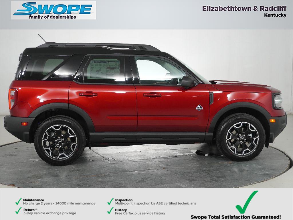 2025 Ford Bronco Sport Outer Banks photo 2