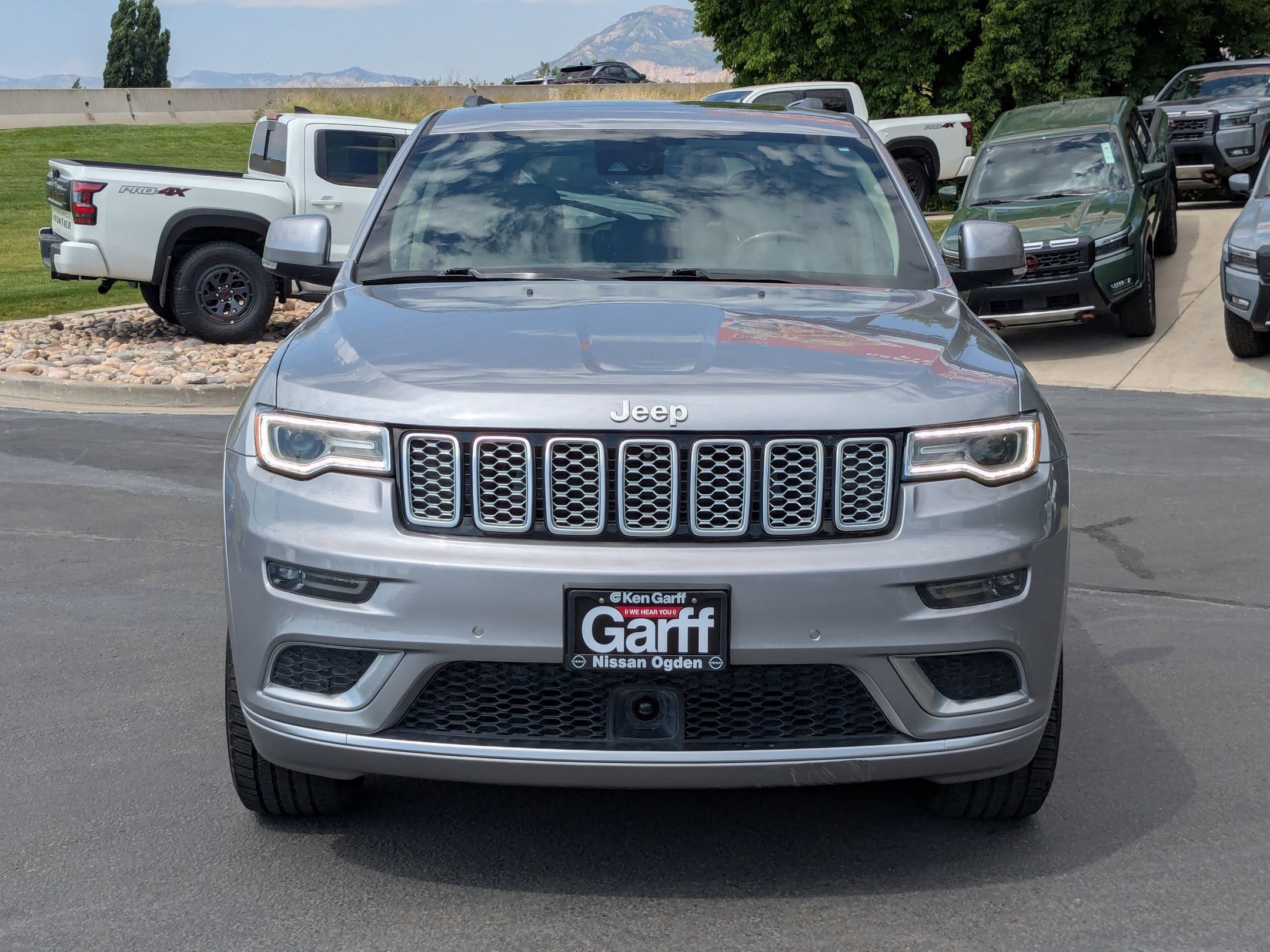 2021 Jeep Grand Cherokee Summit photo 8