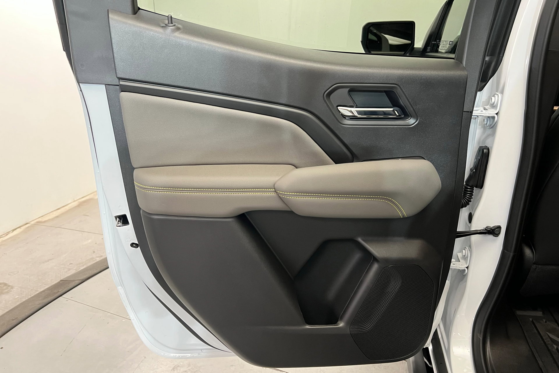 2026 Chevrolet Colorado ZR2 photo 18
