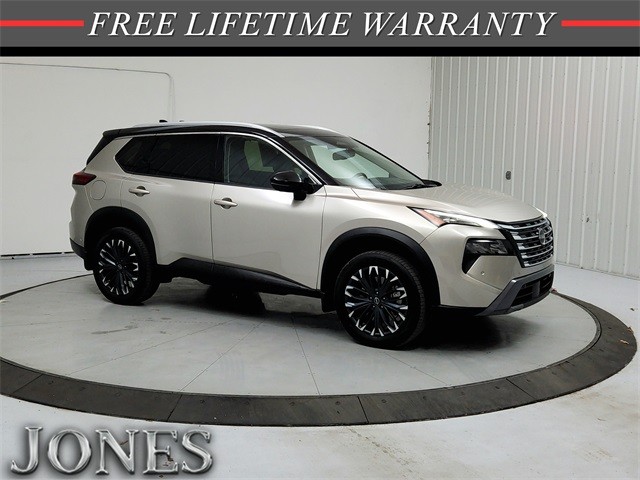 2025 Nissan Rogue SL's photo