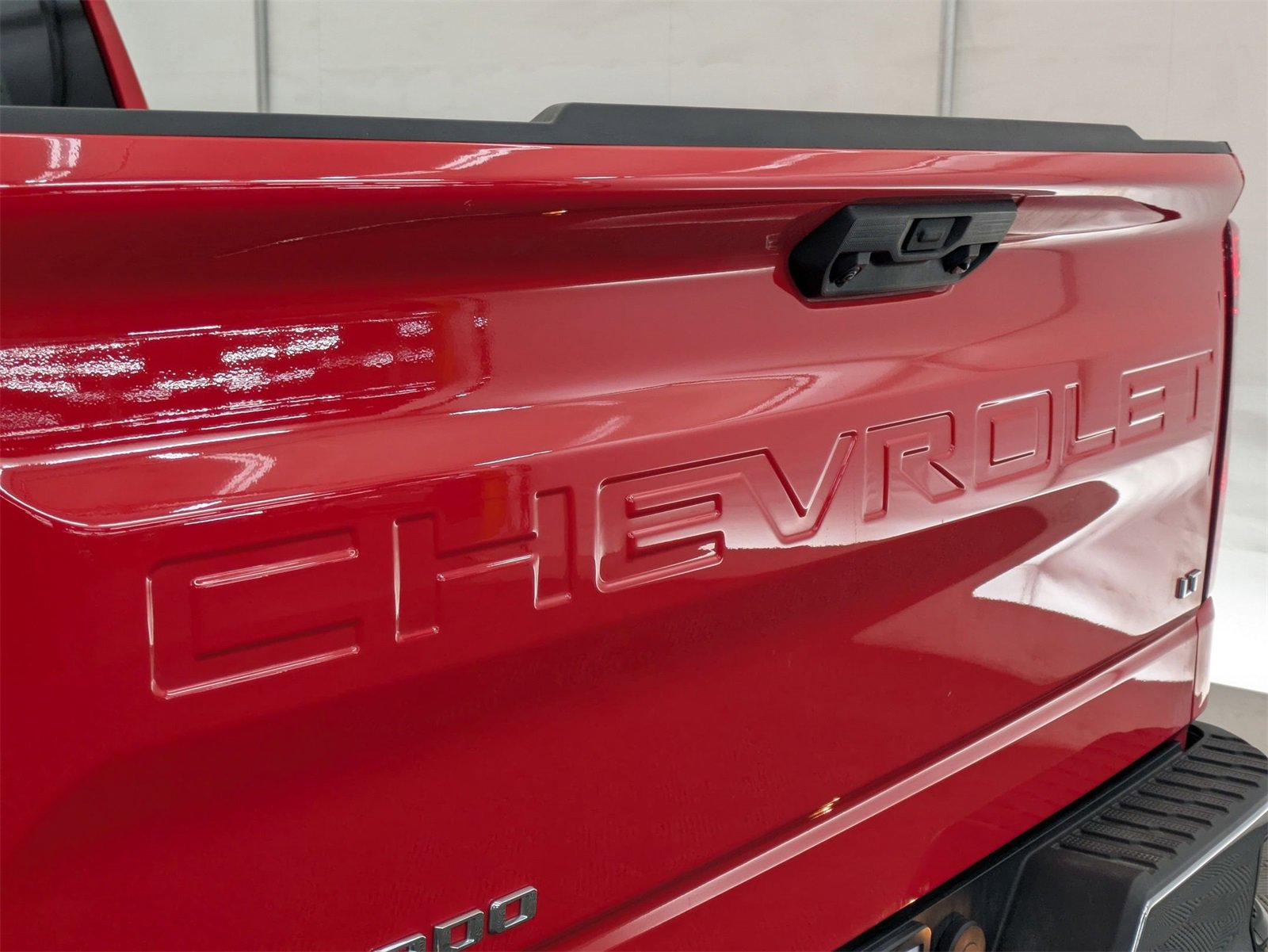 2024 Chevrolet Silverado 1500 LT photo 11