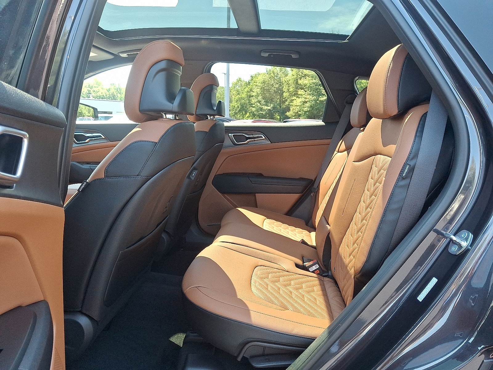 2026 Kia Sportage X-Line photo 3