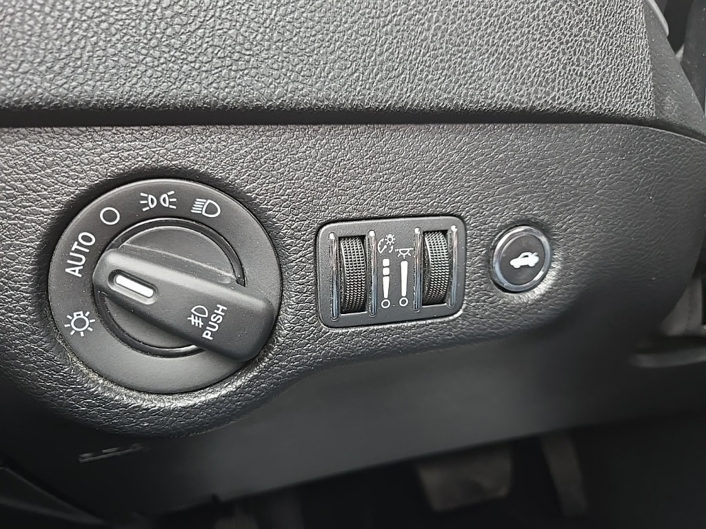 2C3CDXJG5NH146715