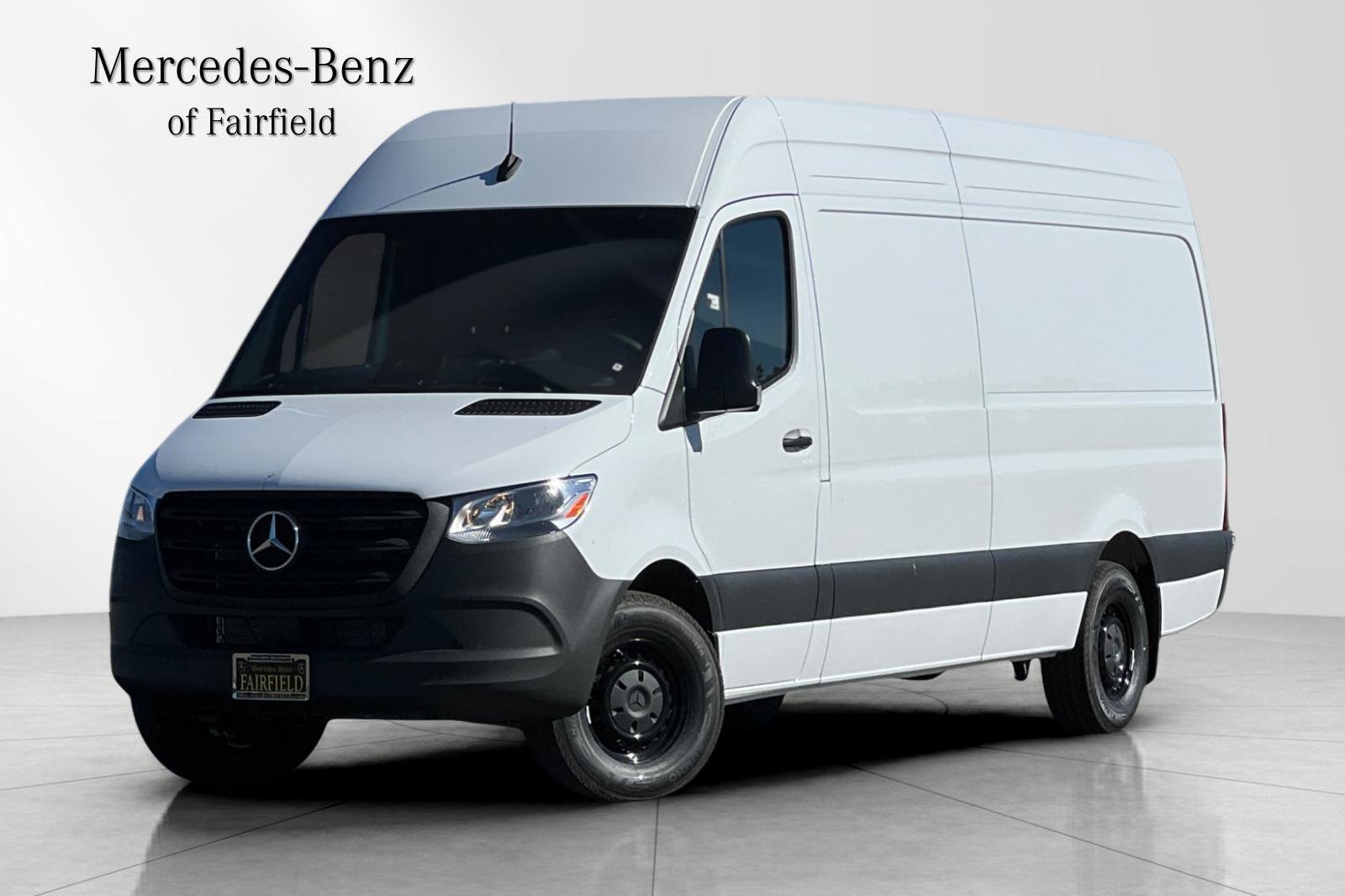 2026 Mercedes-Benz Sprinter Cargo Van Base's photo