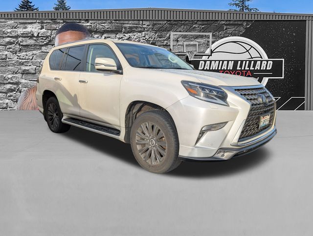 2023 Lexus GX LUXURY's photo