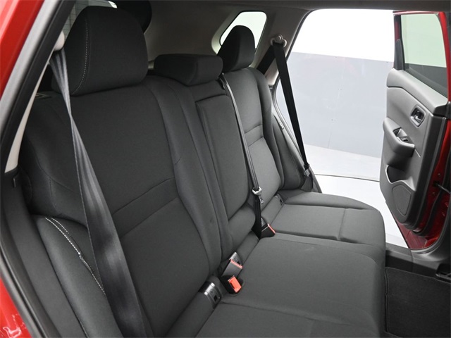 2026 Nissan Rogue S photo 21