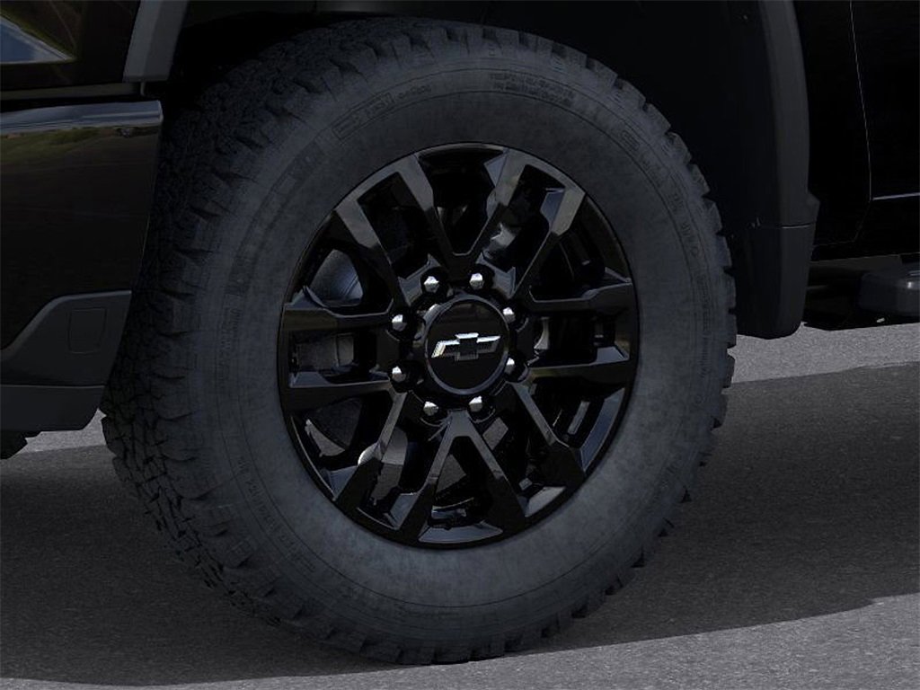 2026 Chevrolet Silverado 2500HD Custom photo 9