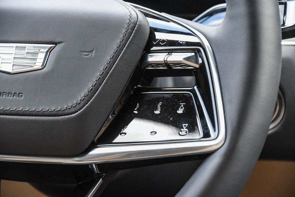 2024 Cadillac Lyriq Sport photo 17