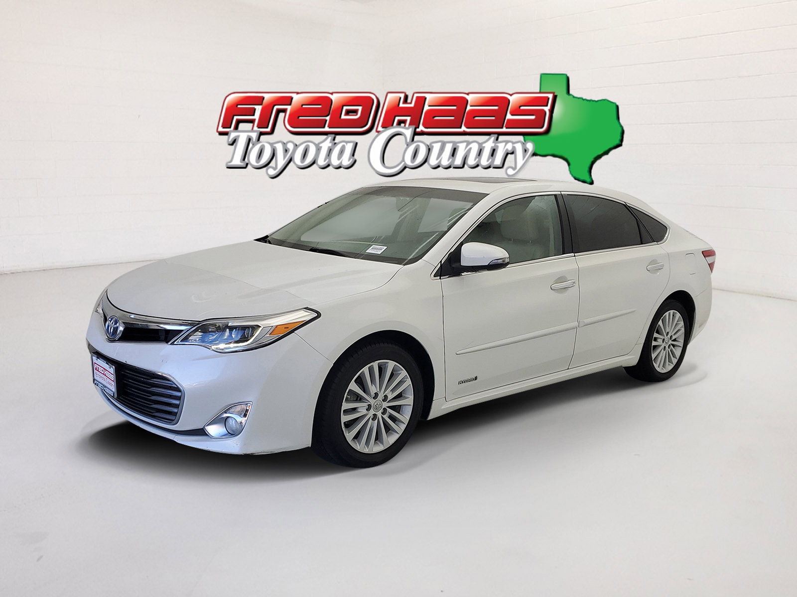 2015 Toyota Avalon Limited Hybrid