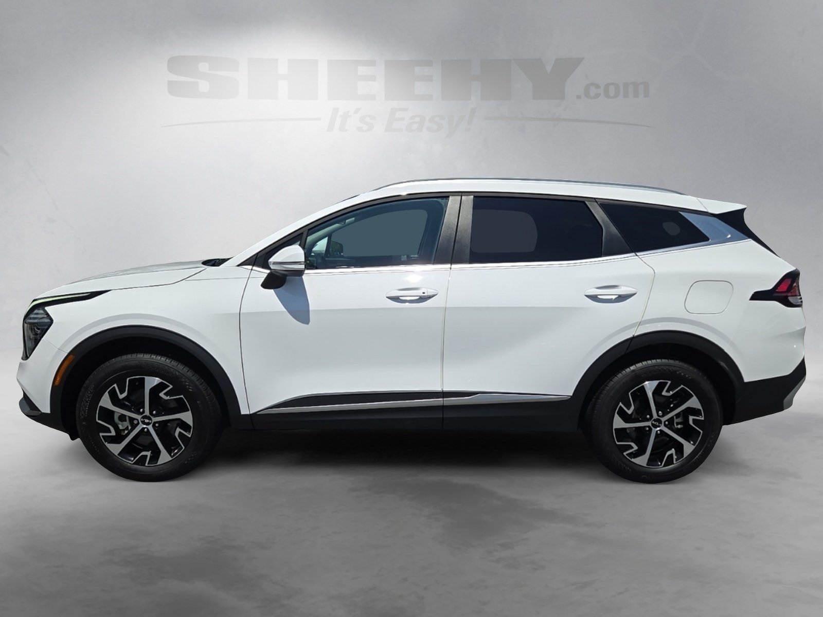 2025 Kia Sportage EX photo 4