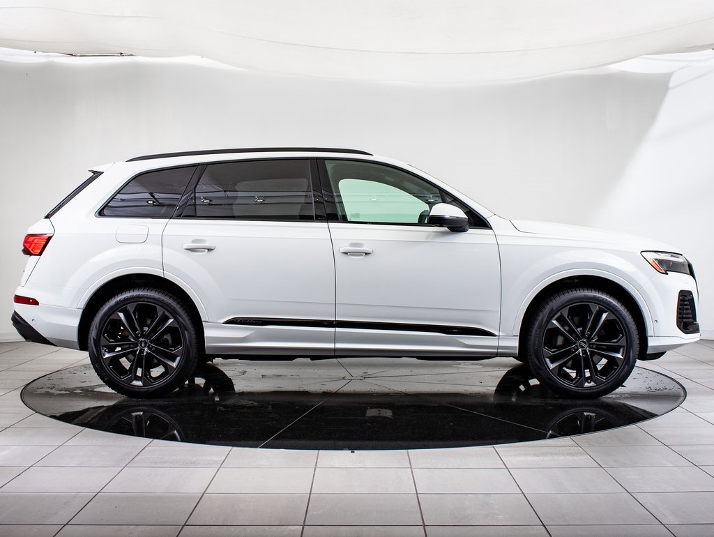 2025 Audi Q7 55 Premium Plus photo 10