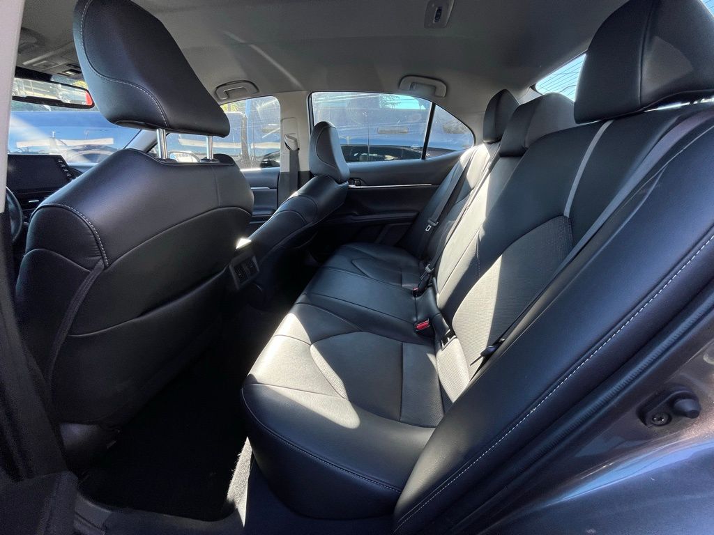 2023 Toyota Camry XSE photo 7