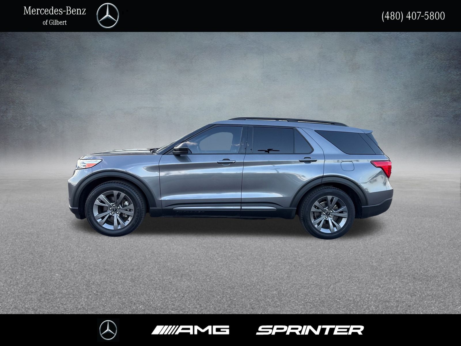 2021 Ford Explorer XLT photo 3