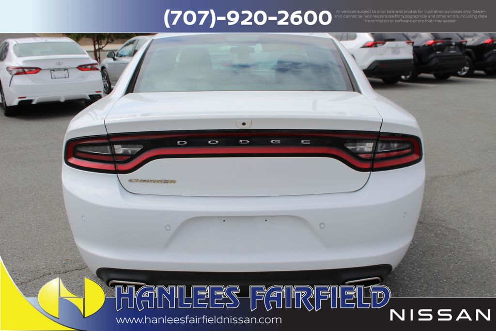 2022 Dodge Charger SXT photo 7