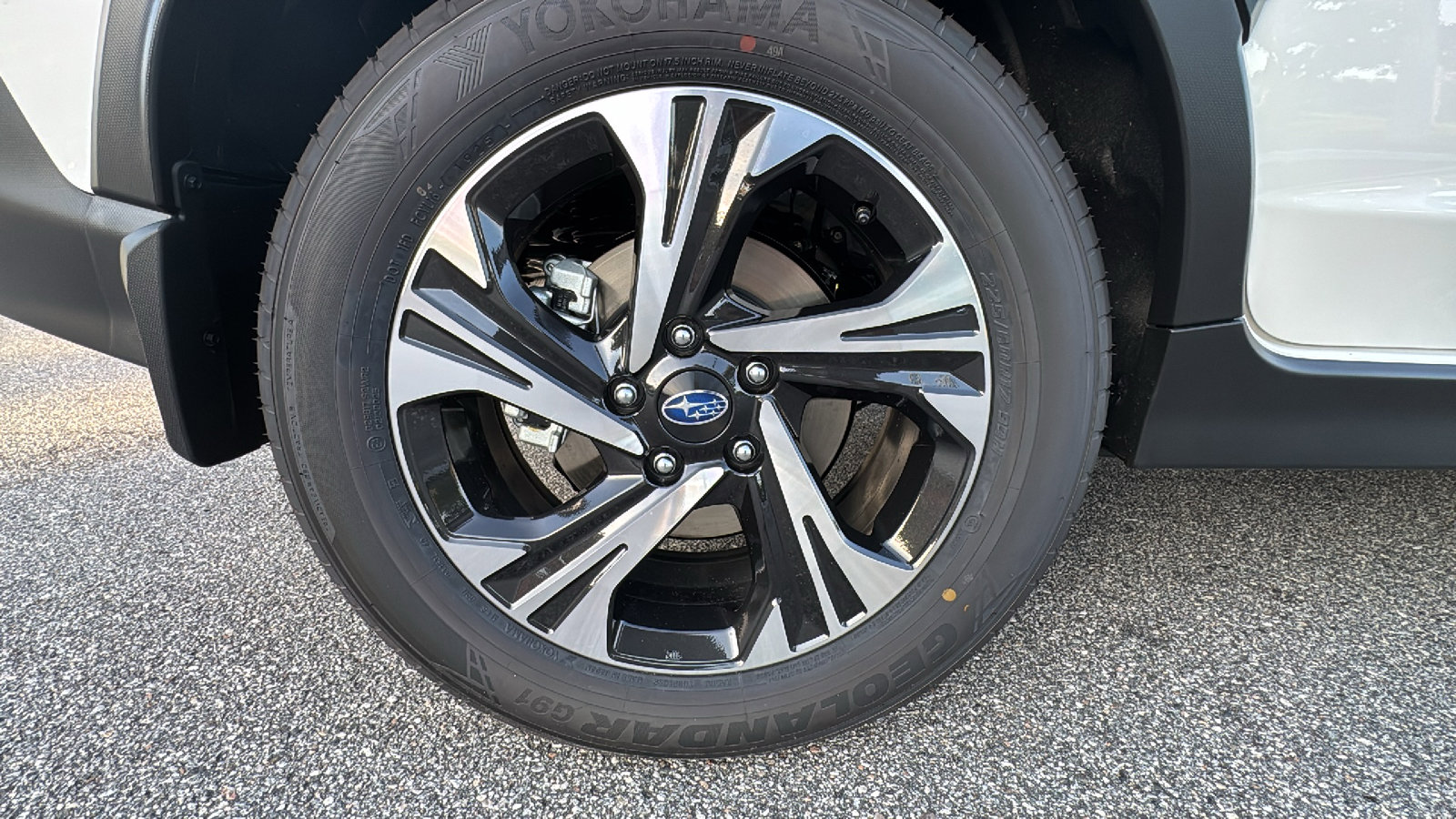 2025 Subaru Crosstrek Premium photo 8
