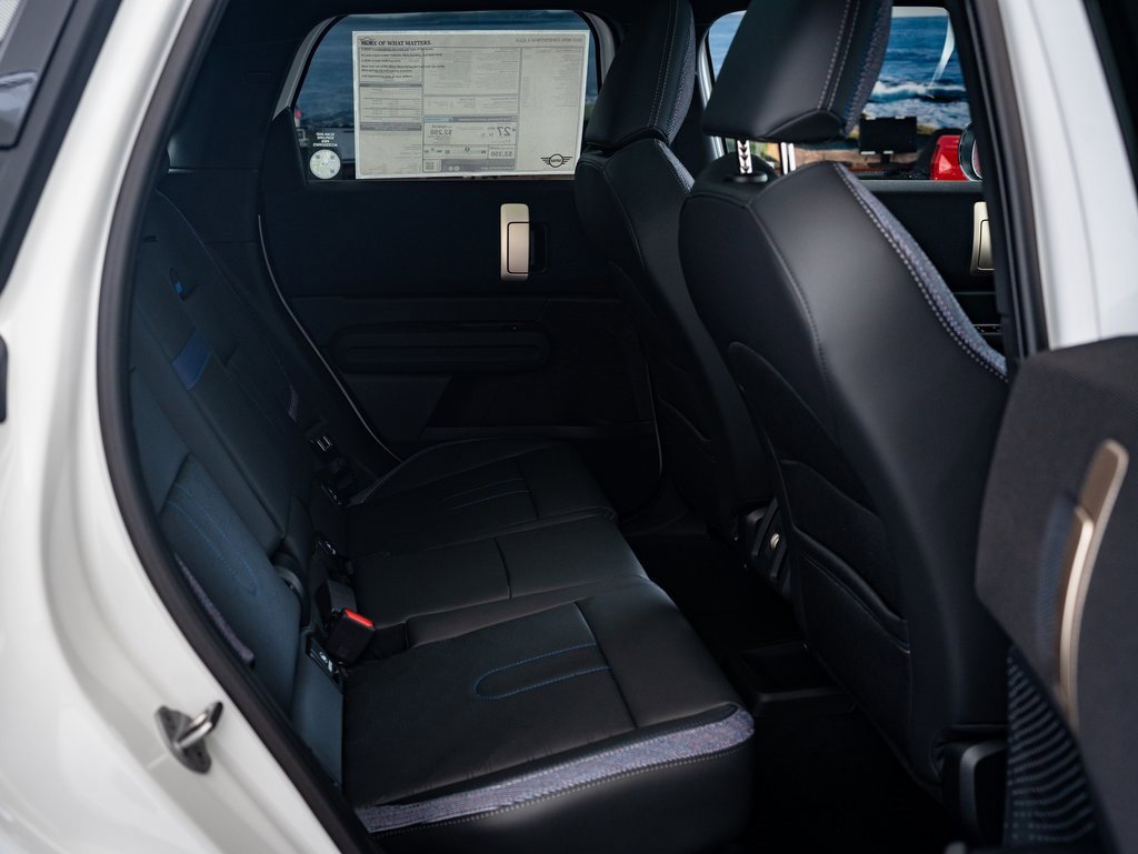 2025 Mini Countryman S ALL4 photo 31