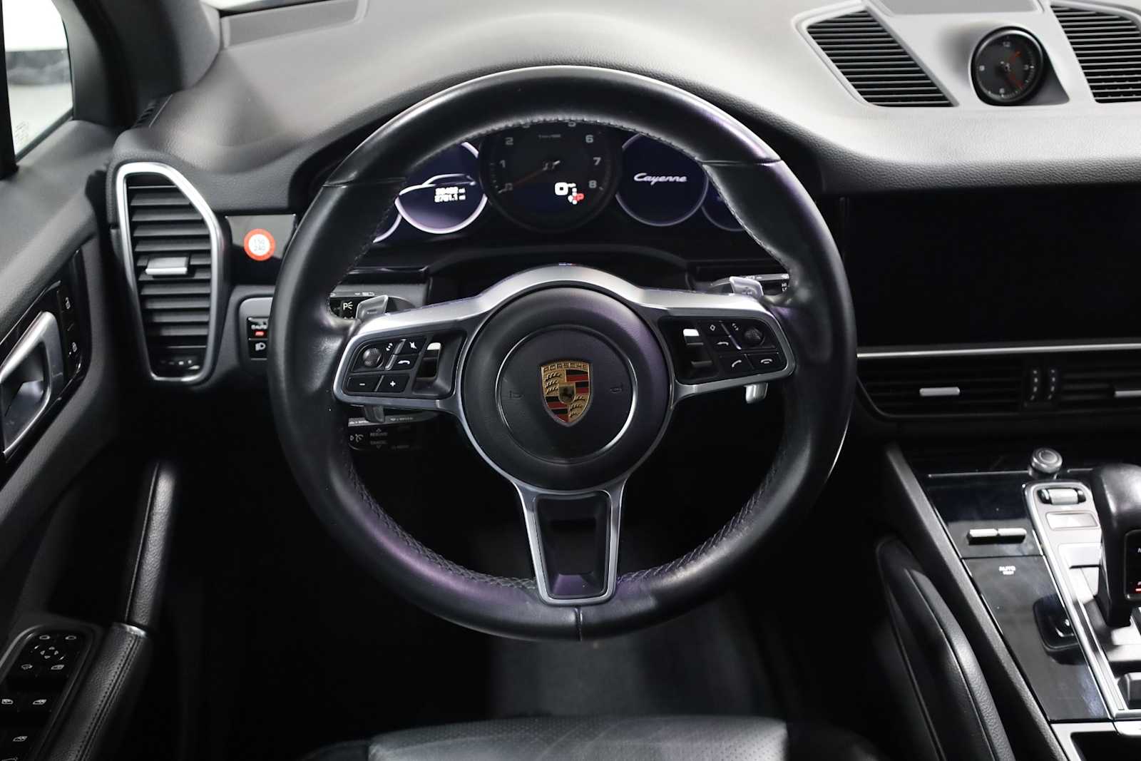 2020 Porsche Cayenne photo 19
