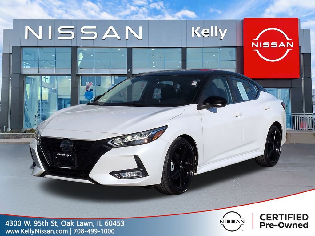 2023 Nissan Sentra SR's photo