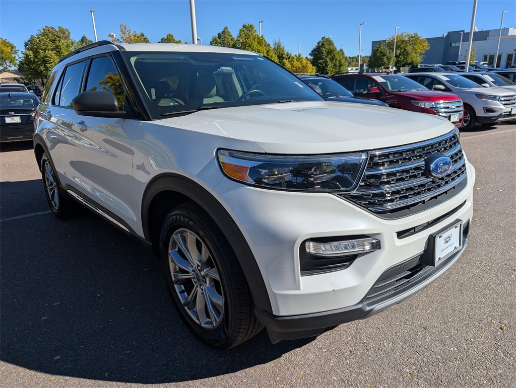 2020 Ford Explorer XLT photo 6