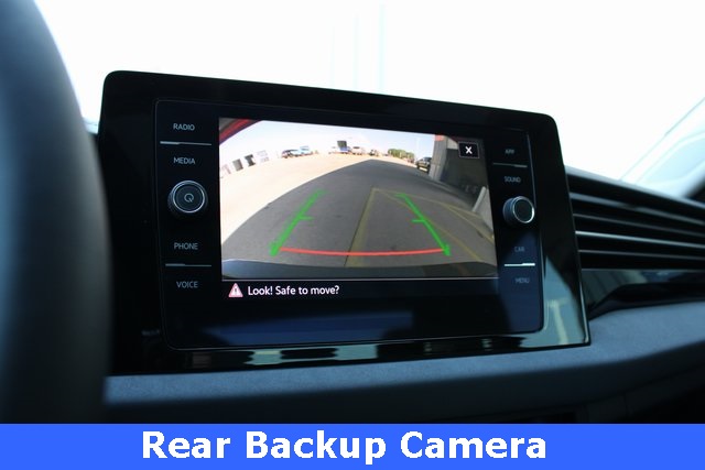 2025 Volkswagen Jetta 1.5T SE photo 3
