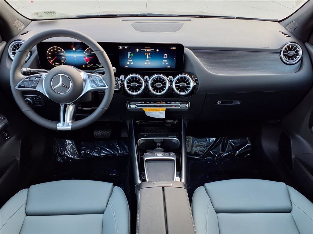 2026 Mercedes Benz GLA 250 photo 4