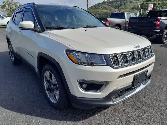 2018 Jeep Compass Limited photo 3