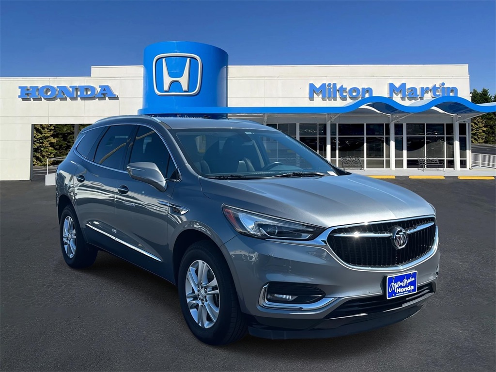 2018 Buick Enclave Essence