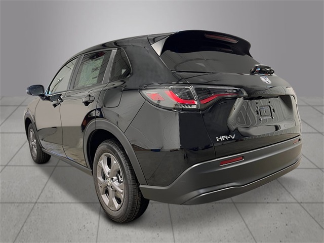 2026 Honda HR-V LX photo 3