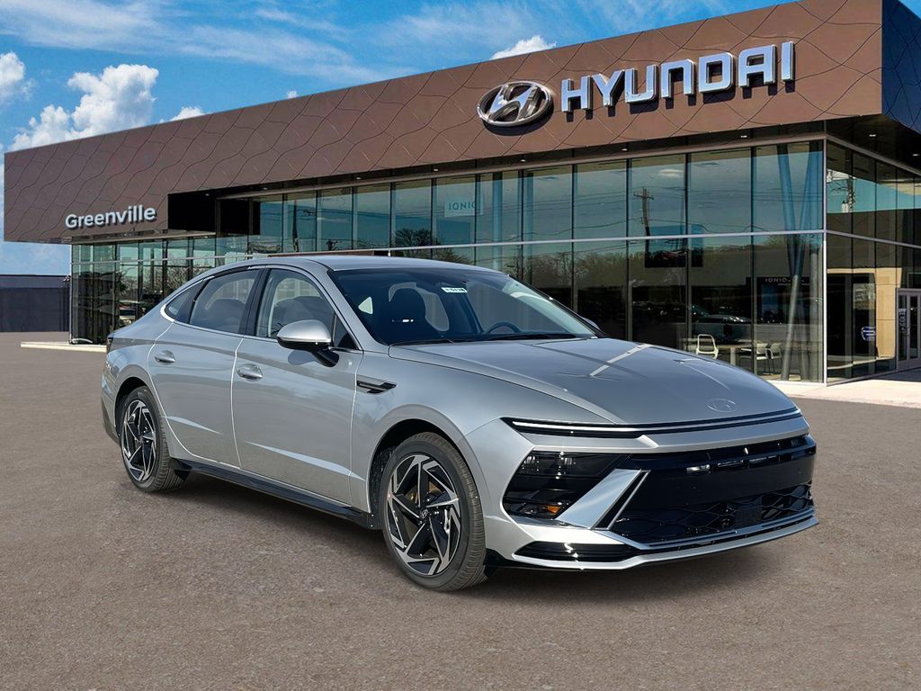 2026 Hyundai Sonata SEL's photo