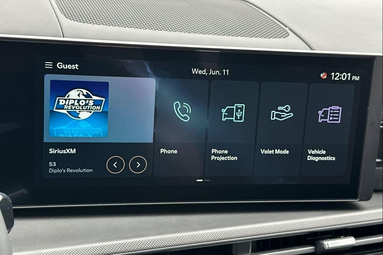 2025 Hyundai Santa Fe SEL photo 20