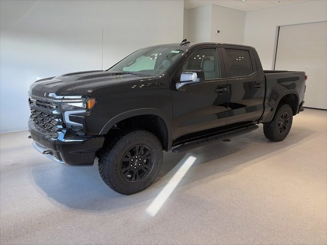 2026 Chevrolet Silverado 1500 ZR2 photo 2