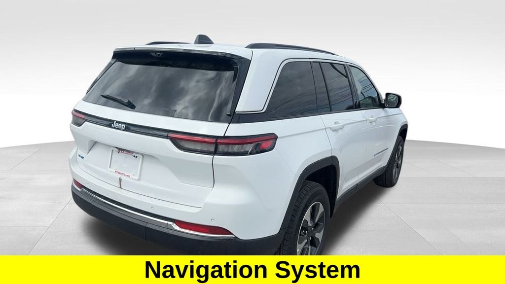 2024 Jeep Grand Cherokee Base 4xe photo 3