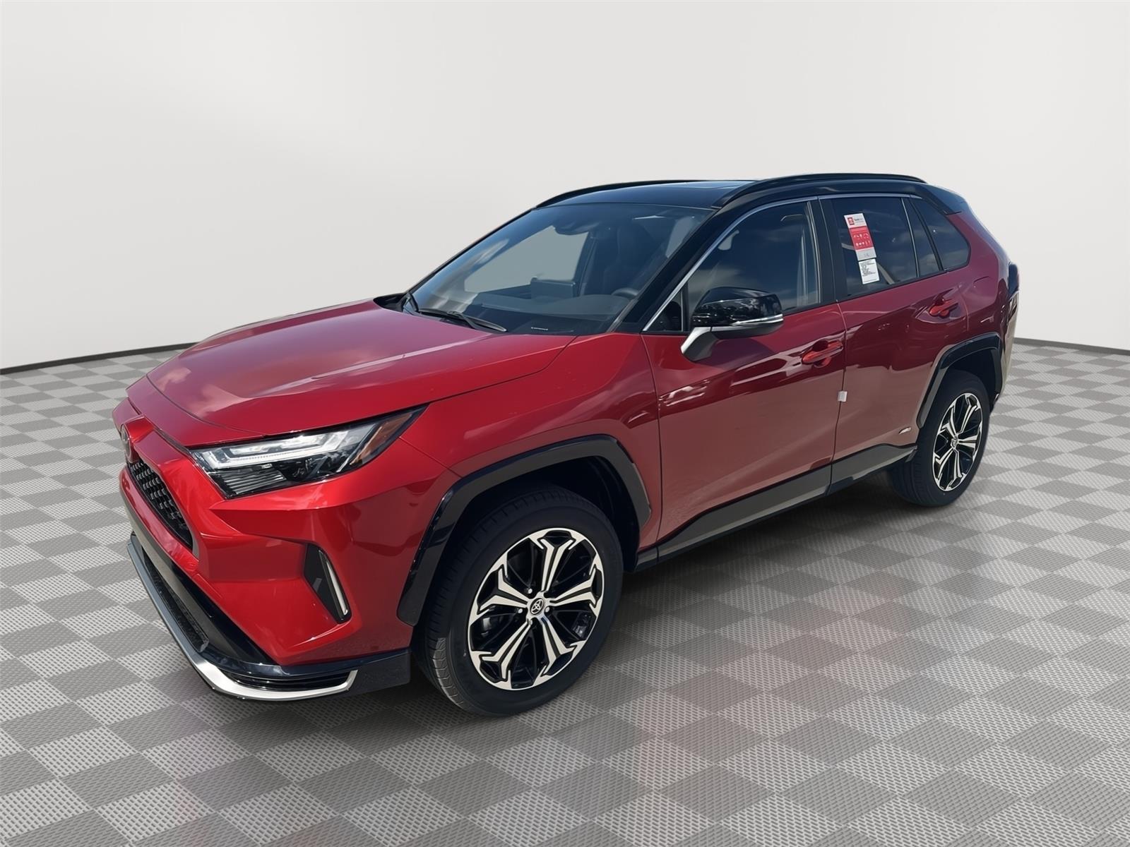 2025 Toyota RAV4 XSE's photo