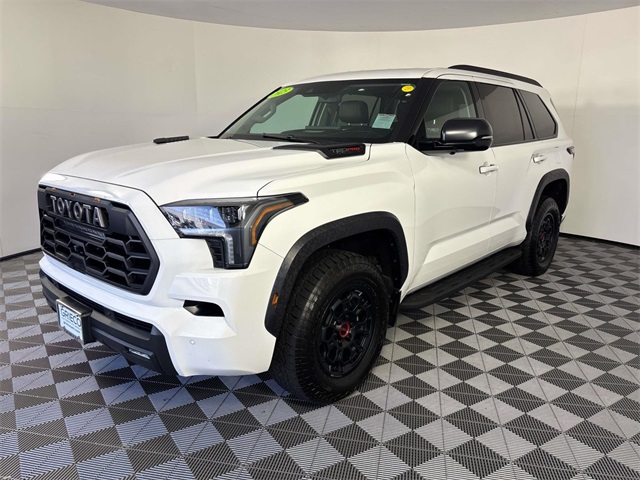 2023 Toyota Sequoia TRD Pro photo 3