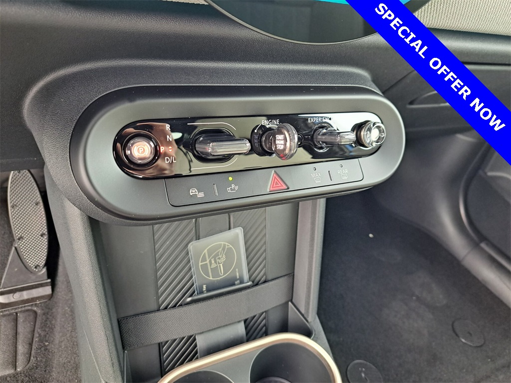 2025 Mini Cooper 4 Door Hardtop Signature photo 16