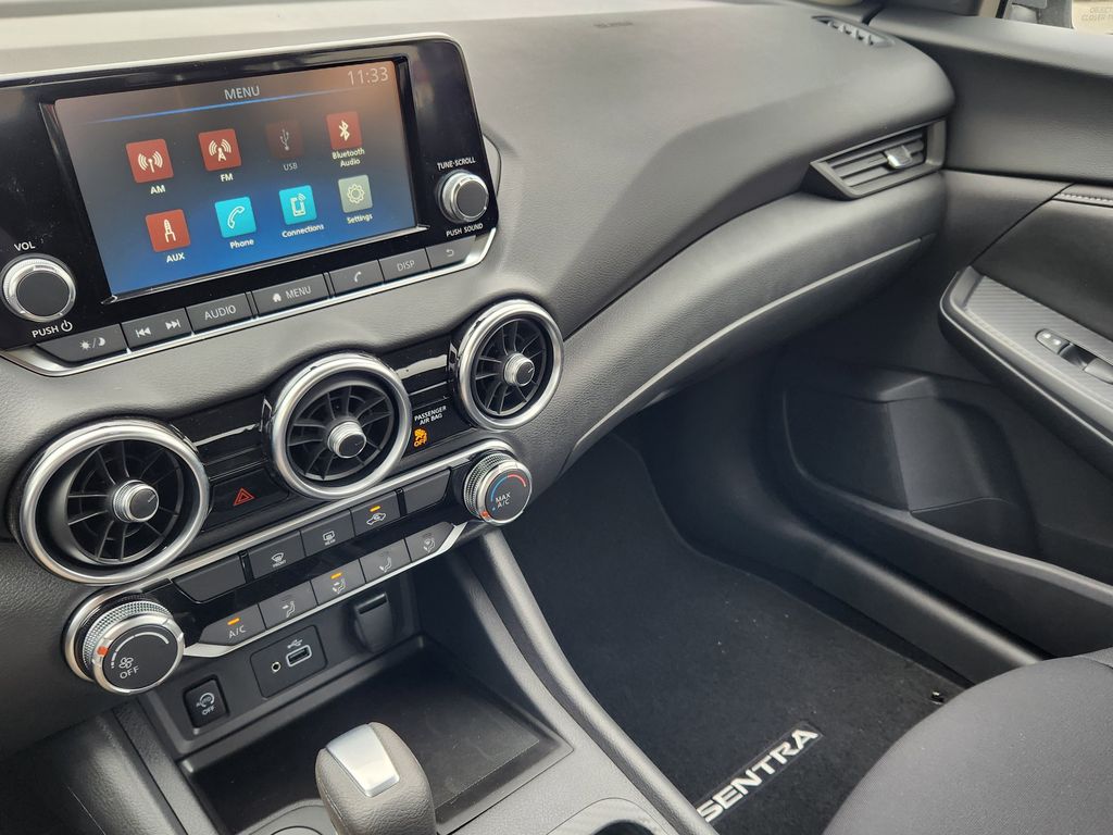 2025 Nissan Sentra S photo 19