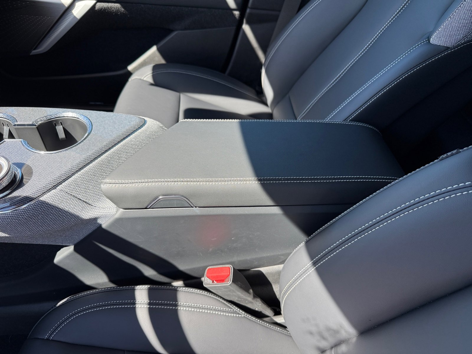 2025 Cadillac Optiq Sport photo 14