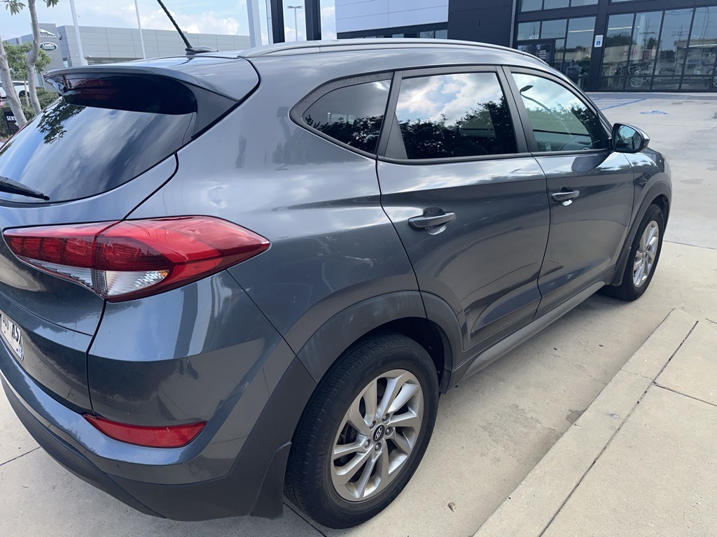 2017 Hyundai Tucson SE photo 4