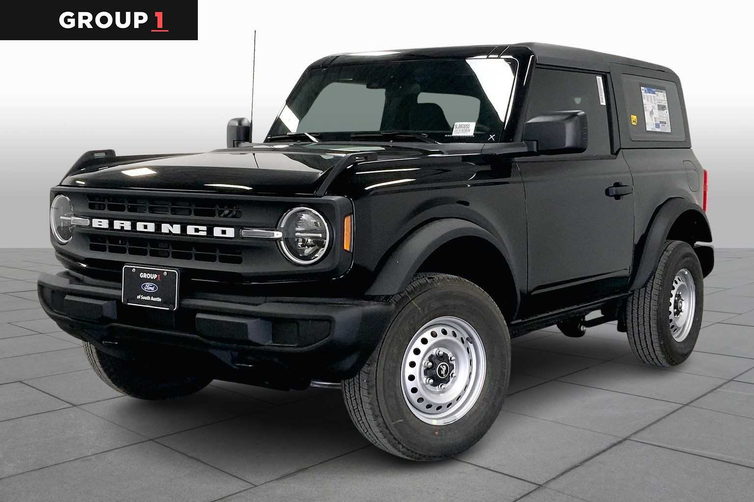 2025 Ford Bronco 2-Door Base's photo