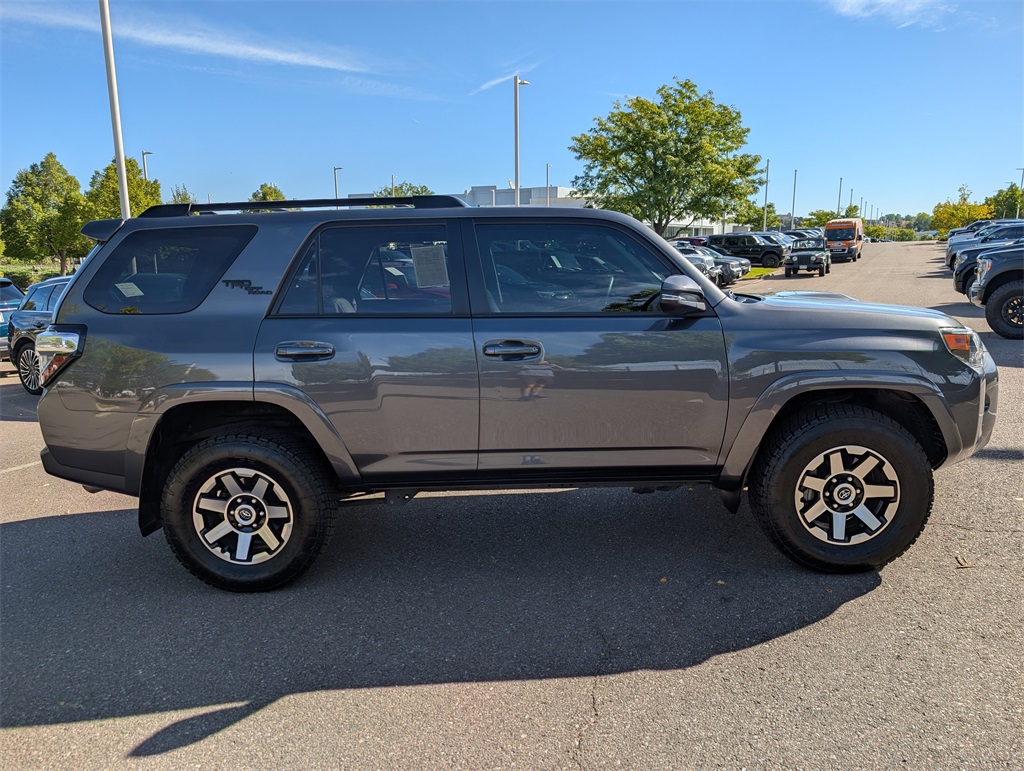 2020 Toyota 4Runner TRD Off-Road photo 6
