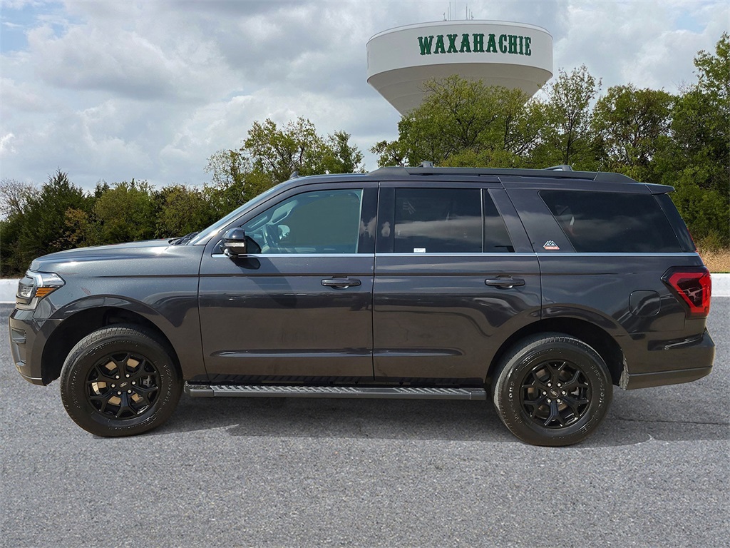 2022 Ford Expedition Timberline photo 2