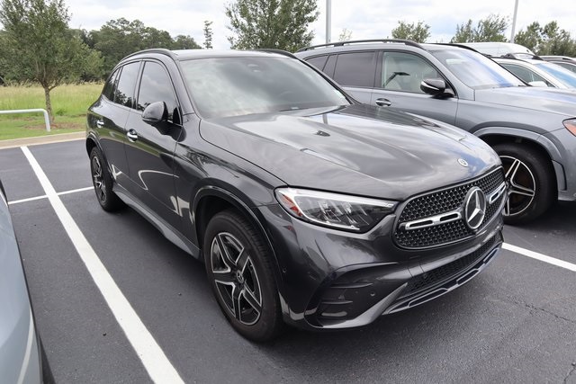 2023 Mercedes Benz GLC 300 4MATIC photo 3