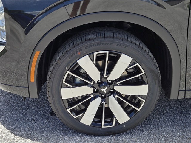 2025 Mitsubishi Outlander SEL GT photo 3