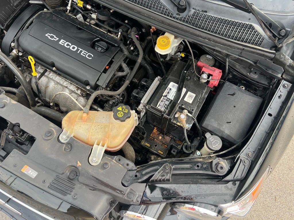 2012 Chevrolet Sonic LTZ photo 33
