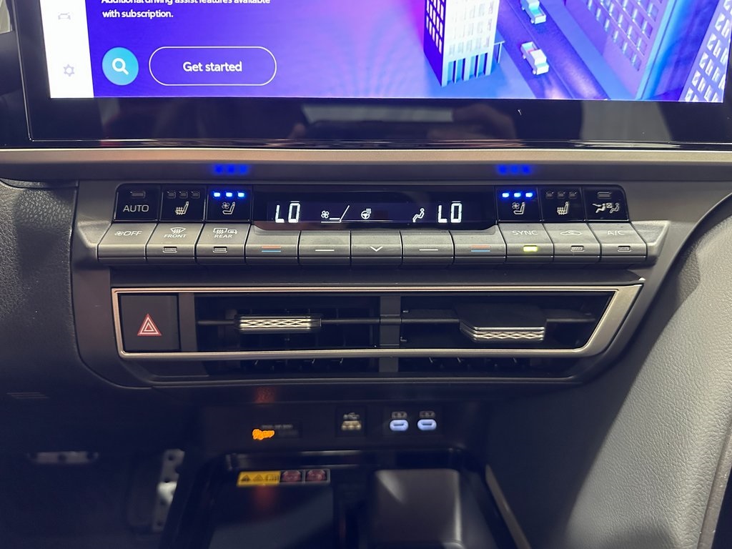 2025 Toyota Camry XSE photo 18